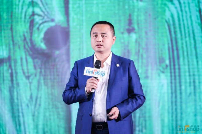 传奇老总_汤姆哈迪传奇图片